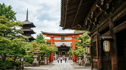 Temple courtyard, an illustrative Tokyo scene